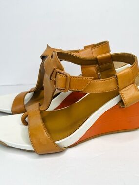 Kenneth Cole Reaction Sz 9 Women’s Tan Wedge Sandals Orange Leather Upper